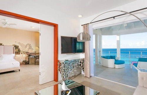Shoal Bay Hotel | The Manoah Boutique Hotel