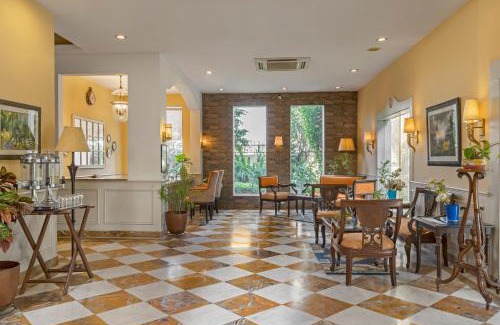 Kashipur Hotel | The Manor Kashipur by Leisure Hotels