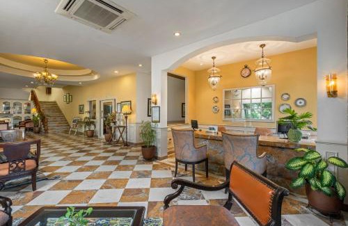Kashipur Hotel | The Manor Kashipur by Leisure Hotels