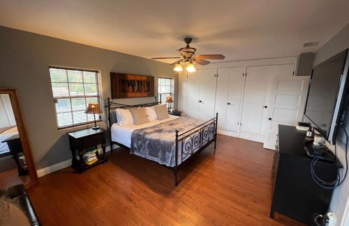 Little Havana Villa | The Mansion on the River rents 1 week minimum