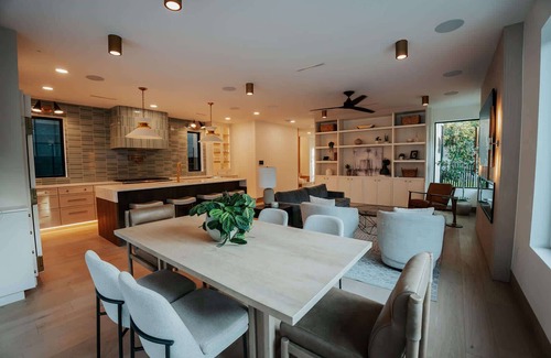 Bouldin House | The Marilyn Summary: