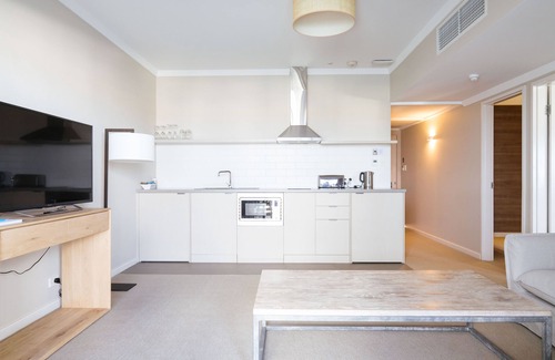 Mindarie Hotel | The Marina Hotel - Mindarie