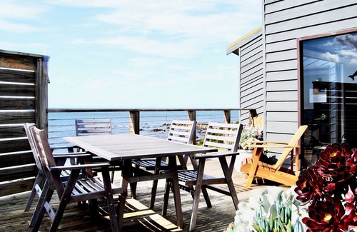 Falmouth House | The Mariner Absolute Oceanfront Experience