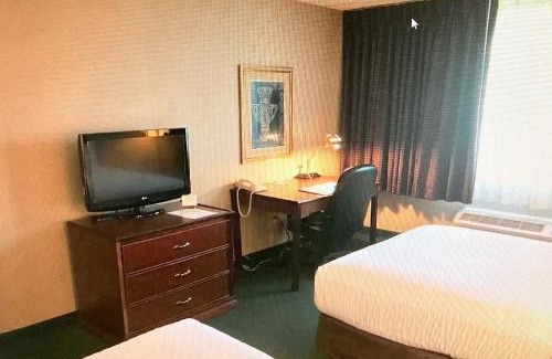 Oneonta Hotel | The Marx Hotel - Downtown - University Area