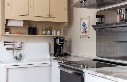 Clifton House | The Mash Lou - Louisville adventure days, Frankfort Avenue nights!