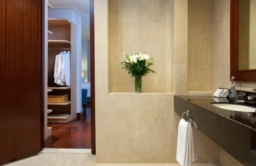 Setiabudi Hotel | The Mayflower, Jakarta-Marriott Executive Apartments