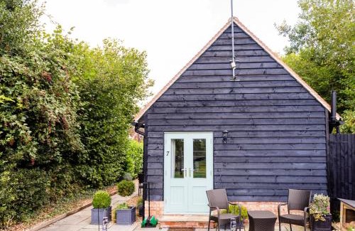Hambledon Hotel | The Merry Harriers Pub