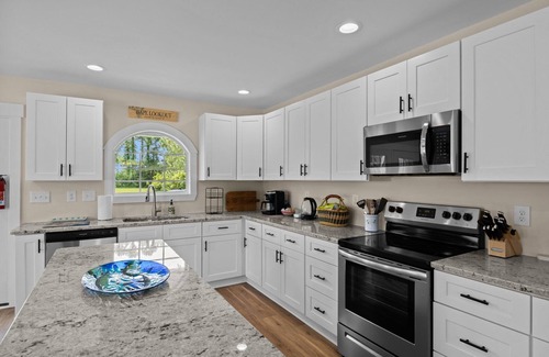 Marshallberg House | The Merry Marlin