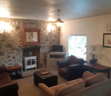 Llandeilo Apartment | The Mews, Talley