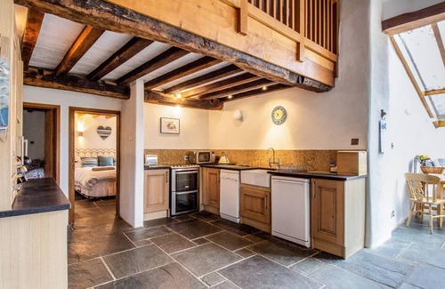 Highampton Cottage | THE MILKING PARLOUR, family friendly, with open fire in Highampton
