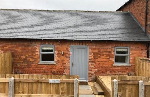 Cottingham Apartment | The Milking Parlour, Wolds Way Holiday Cottages, 1 bed cottage