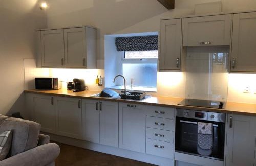 Cottingham Apartment | The Milking Parlour, Wolds Way Holiday Cottages, 1 bed cottage