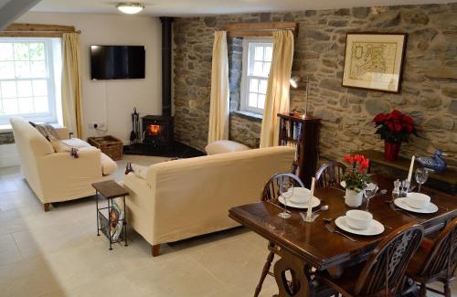 Tregaron House | The Mill
