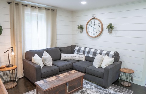 Goldbond House | The Mill House at Four Fillies Lodge
