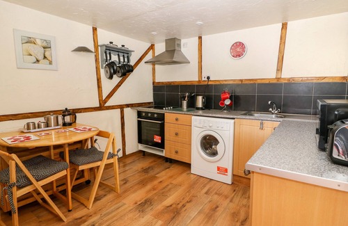 Llandysul Cottage | THE MILL, pet friendly, country holiday cottage in Penrhiwllan