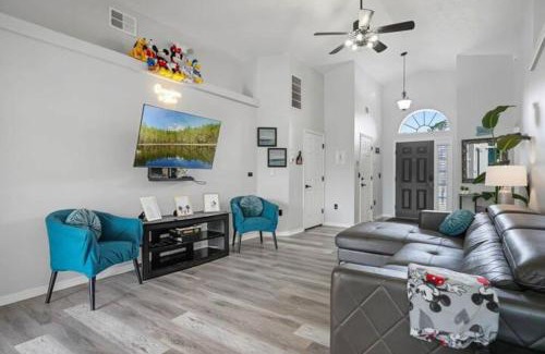 Lake Wilson Preserve House | The Millennium Stay