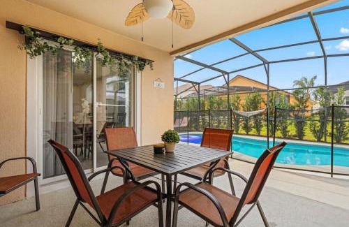 Lake Wilson Preserve House | The Millennium Stay