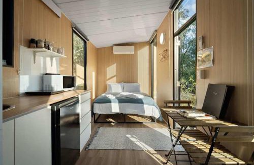 Mundoolun House | The Mini Chalet by Tiny Away