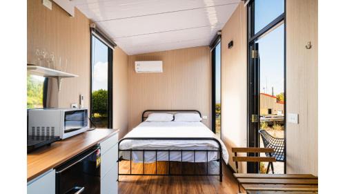 Rewa House | The Mini Mountain Hut 1 by Tiny Away