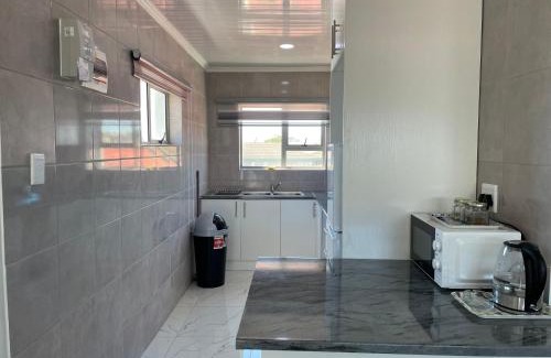 Grassy Park Apartment | The MK House