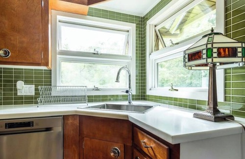 Bearsville House | The Mod Cabin