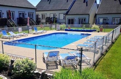 Beaupre Condo | The Mont-Sainte-Anne Hideaway