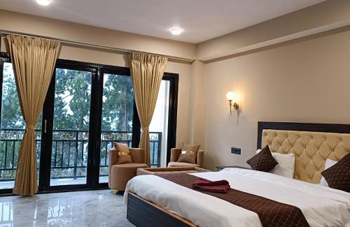 Pelling House | The Moon Retreat