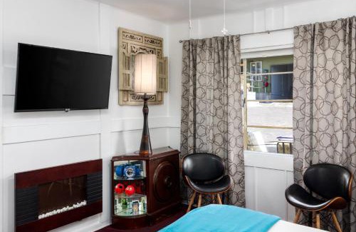 Prescott Hotel | The Motor Lodge