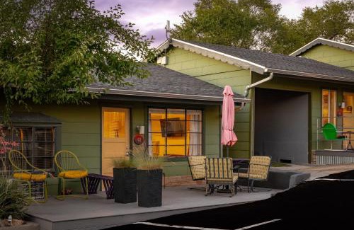 Prescott Hotel | The Motor Lodge