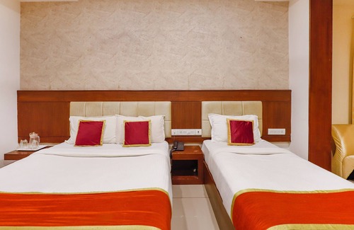 Triplicane Hotel | The Mount City