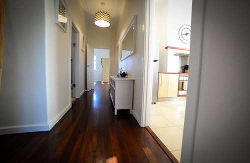 Kingscote House | The Mulberry Tree - Kingscote - Kangaroo Island Holiday Home