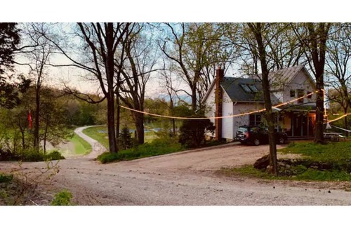Morrisonville Cottage | The Napping Farm