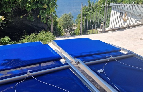 Brenzone sul Garda Cottage | The Nest small cottage facing the lake