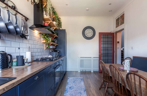 Inverness City Centre Apartment | The Nessting Place - Inverness