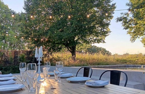 Oradour-sur-Vayres Cottage | The Nest House