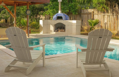 Golden Grove Villa | The Nest Villa: Luxury & Value for your family!