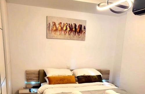 Kinosargous Apartment | THE NEW Diamont of Athens