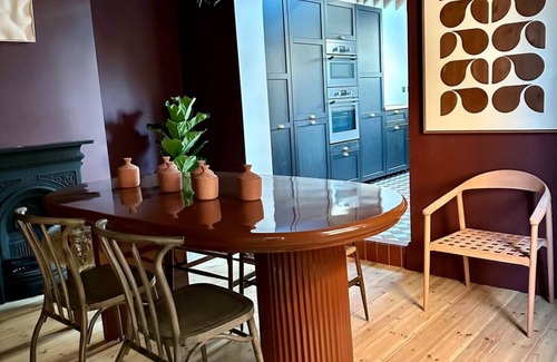 St Albans House | The Nook 3 Bedrooms 5 Beds Immaculate Renovation Detached Property With Parking