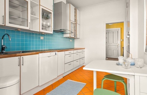 Bergen City Centre Apartment | The Nordnes Dream - Historical 1896 Residential