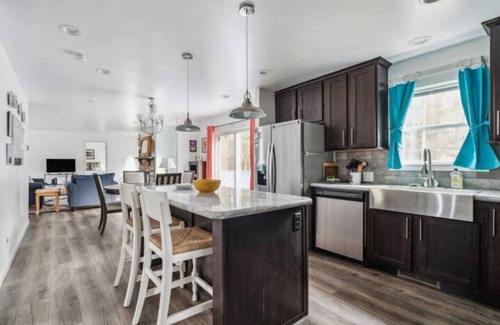 Cuddebackville Cottage | The Northern Estate