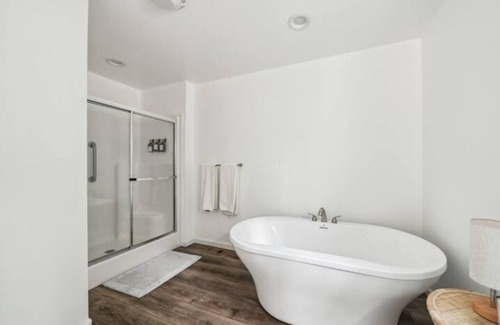 Cuddebackville Cottage | The Northern Estate