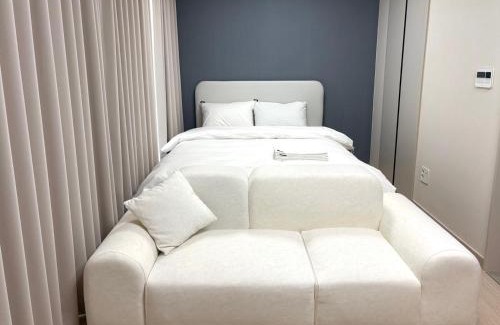 Yeonsu-gu Apartment | The November Stay In landmark