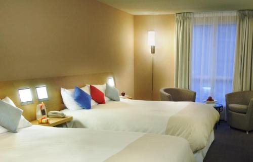 St. Lawrence Hotel | The Novotel Toronto Centre