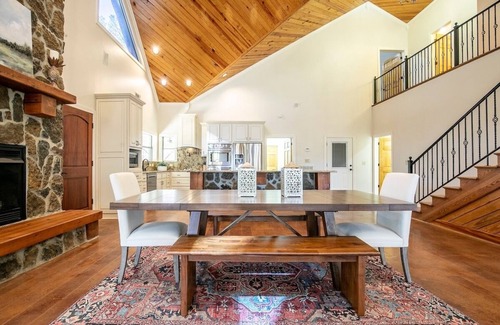 Lafayette County House | The O Stone, 3BR Cabin Retreat by VelvetDitchVillas