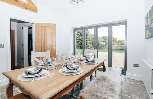 Henley House | The Oak - Brand new countryside 2 bedroom annex