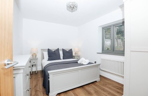 Henley House | The Oak - Brand new countryside 2 bedroom annex