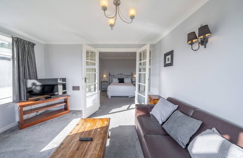 Balmaha Hotel | The Oak Tree Inn