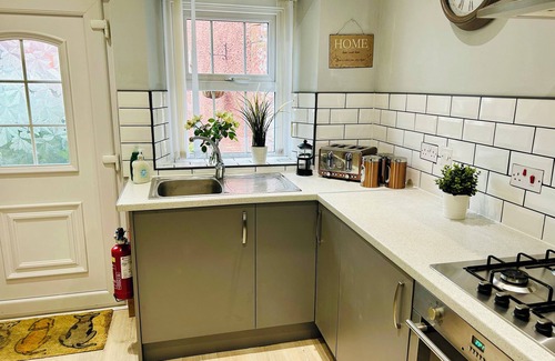 Penrith House | THE OAKS COTTAGE, pet friendly, character holiday cottage in Penrith