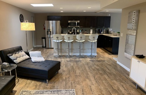 Tucson House | The Oasis in the Palms