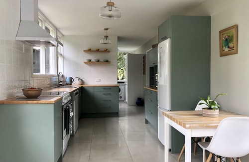 Mayfield House | The Old Anama School - stylish countryside escape